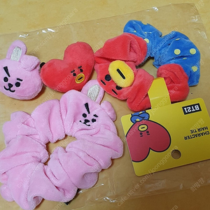 라인프렌즈 BT21 비티21 타타 , 쿠키 곱창 머리끈 슈슈