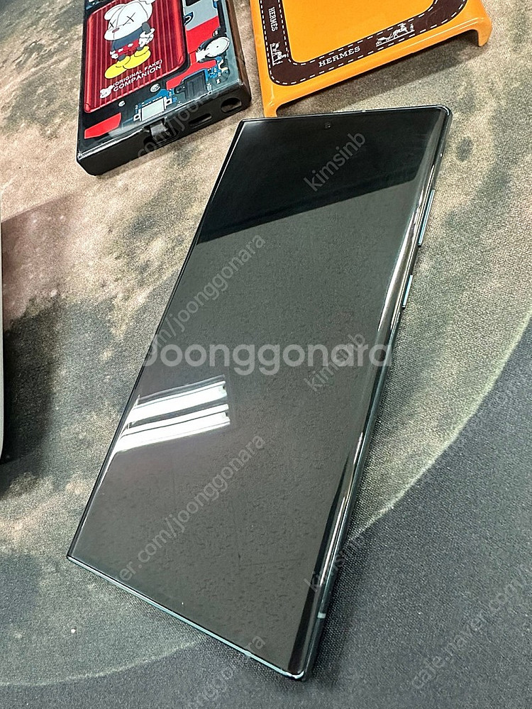 삼성 갤럭시 S22 울트라 SSS급 256G 기스, 스크래치X 새상품급--6