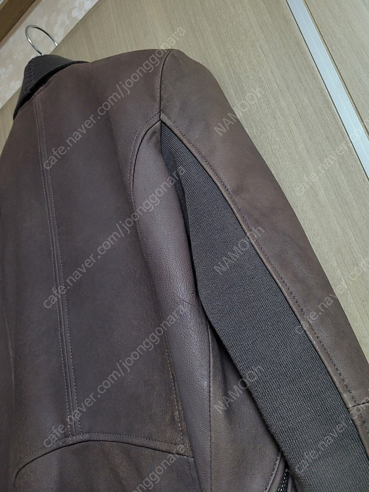 엘리타하리 가죽자켓--3