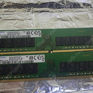 ddr4 pc4 3200 32기가 램 팝니다. 2개 일괄, 총 64기가 20만.