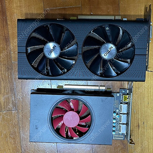 그래픽 카드 rx580 1개 rx470 1개