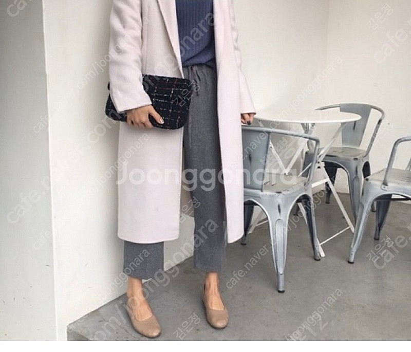 봉긋 트위드 클러치--3