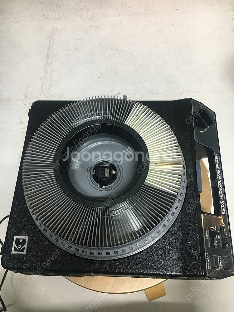 코닥 카루셀 5600 슬라이드 환등기 110V--1