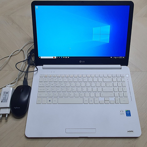 엘지 울트라PC 노트북 팝니다. 15UD340-LX3HK 부산