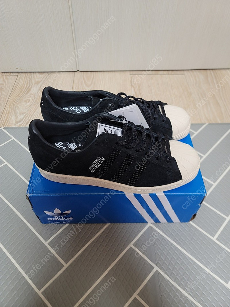 아디다스 x 네이버후드 슈퍼스타 쉘토 블랙--1