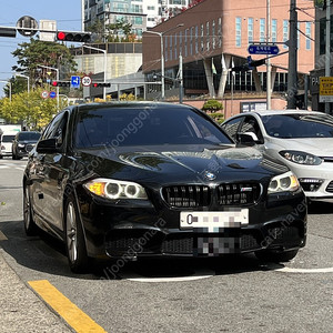 BMW F10 528i 실키식스 배기 삽니다