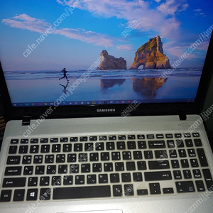 15.6인치 삼성 노트북 nt500r5s-ld5s cpu I5 5200u 2.2GHz, 메모리 8GB, SSD 128GB = 190,000원