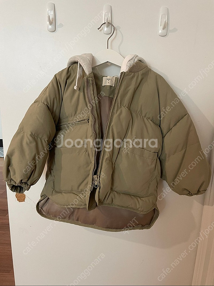 (세탁만 한 새상품) 여아 남아 모두 입을 수 있는 통통 겨울 패딩, 따뜻한 겨울 잠바, 외투 판매해요. (100-...--0