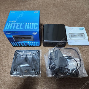 인텔 미니 PC NUC7i3BNH