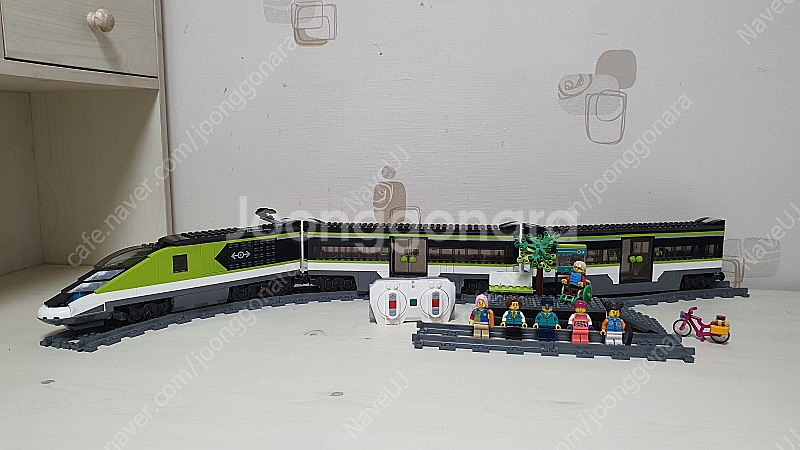 레고 60337 고속열차 판매합니다.--0