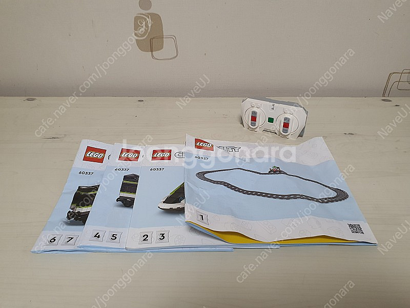 레고 60337 고속열차 판매합니다.--3