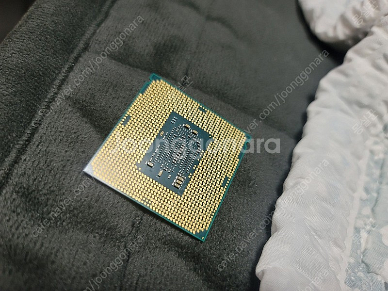 망가진 메인보드 4개 + 망가진 cpu 팝니다.--9