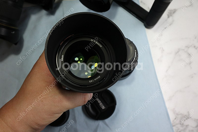 니콘 85mm(85.8g) 렌즈 판매--3