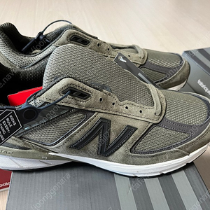 뉴발란스 /newbalance/990V5/카키/us9(270)