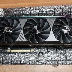 조텍 ZOTAC 3080TI 홀로블랙 팝니다. 51만원