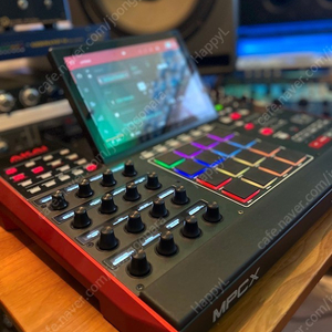 AKAI MPC X 상태최상 팝니다.