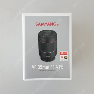 삼양 AF 35mm F1.4 FE (소니 E마운트) 렌즈 판매합니다.