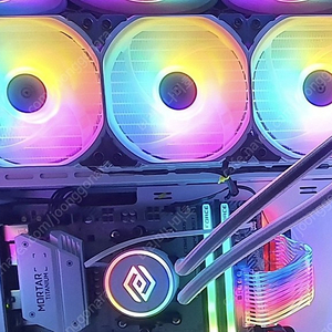 앱코 NCORE L360 LIQUID COOLER 화이트 팝니다.