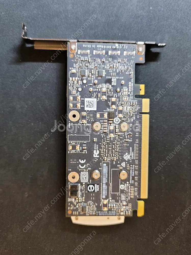 쿼드로 P620 Quadro P620 그래픽카드 11만 판매--2