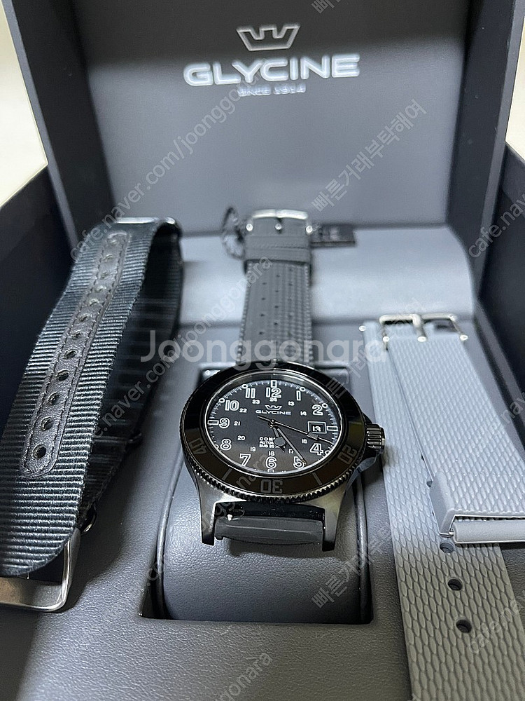 글라이신 컴뱃섭 스텔스 42mm 희귀모델.--3