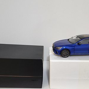 G80 스포츠 다이캐스트 블루 미사용.