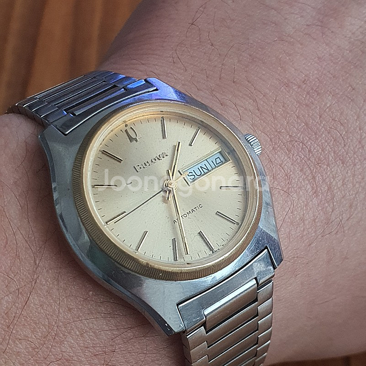 빈티지 부로바 BULOVA 자동시계 작동품 판매--1