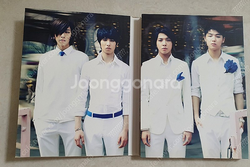 CNBLUE 2nd mini album <BLUE LO...--1