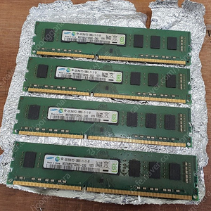 데스트탑 램 DDR3 PC3 12800u (4GB 4개 2GB 2개)