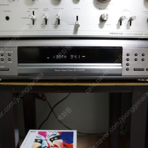 RS Renaissance Stereo Tuner / Timer RS-1100TW 입니다