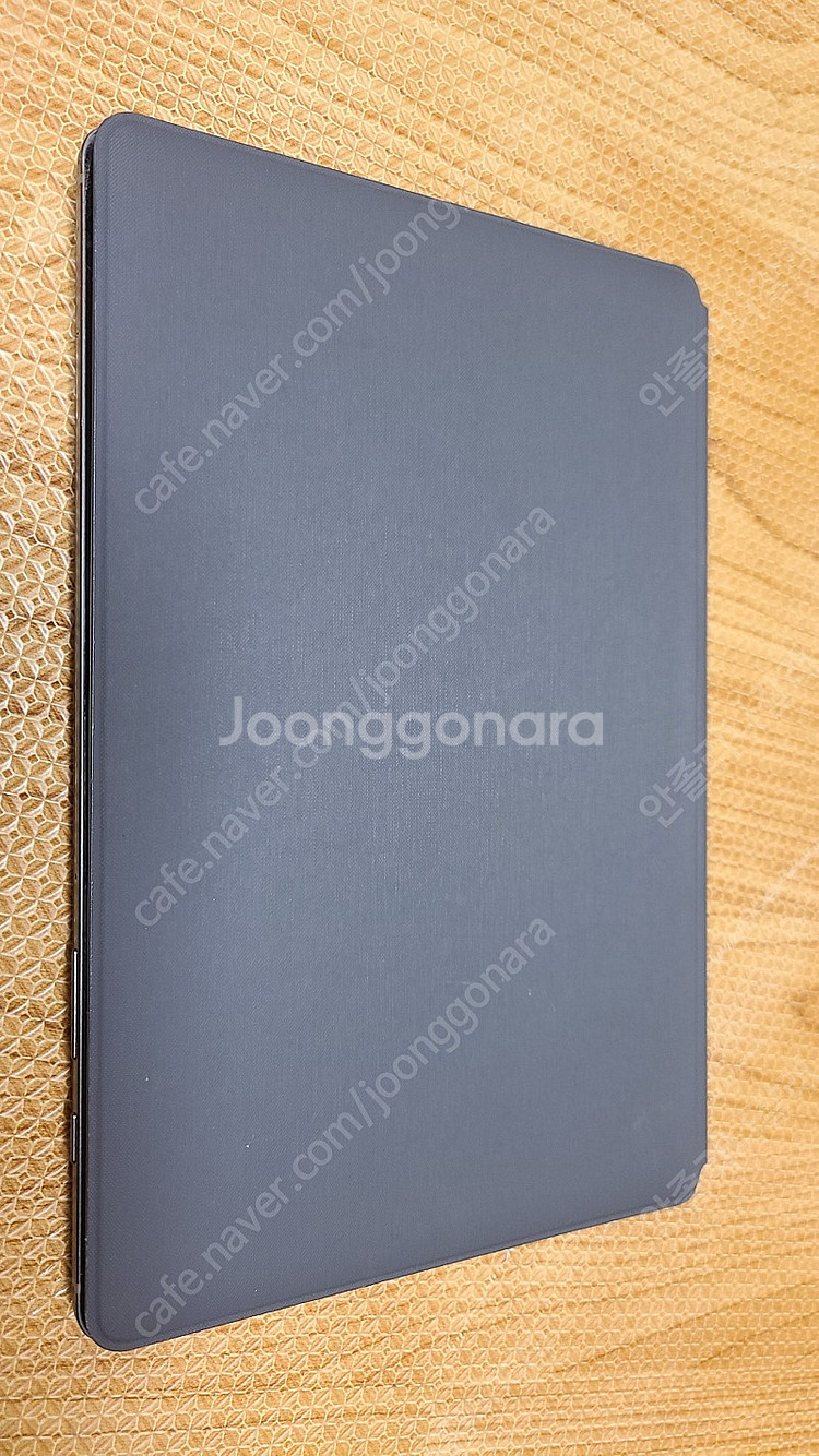 갤럭시 탭S6 256g + 정품 키보드 판매--2