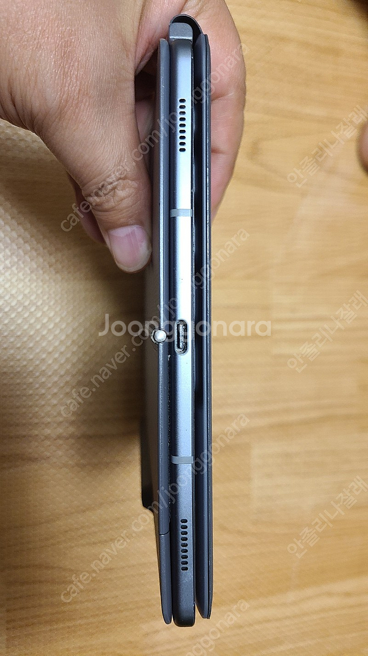 갤럭시 탭S6 256g + 정품 키보드 판매--3