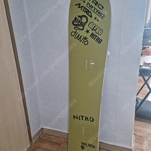 스노우보드 파우더데크 19/20 나이트로 포우 (NITRO Quiver POW) 154cm 판매합니다.