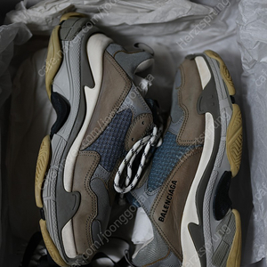 [18ss]발렌시아가 triple S 회색 41