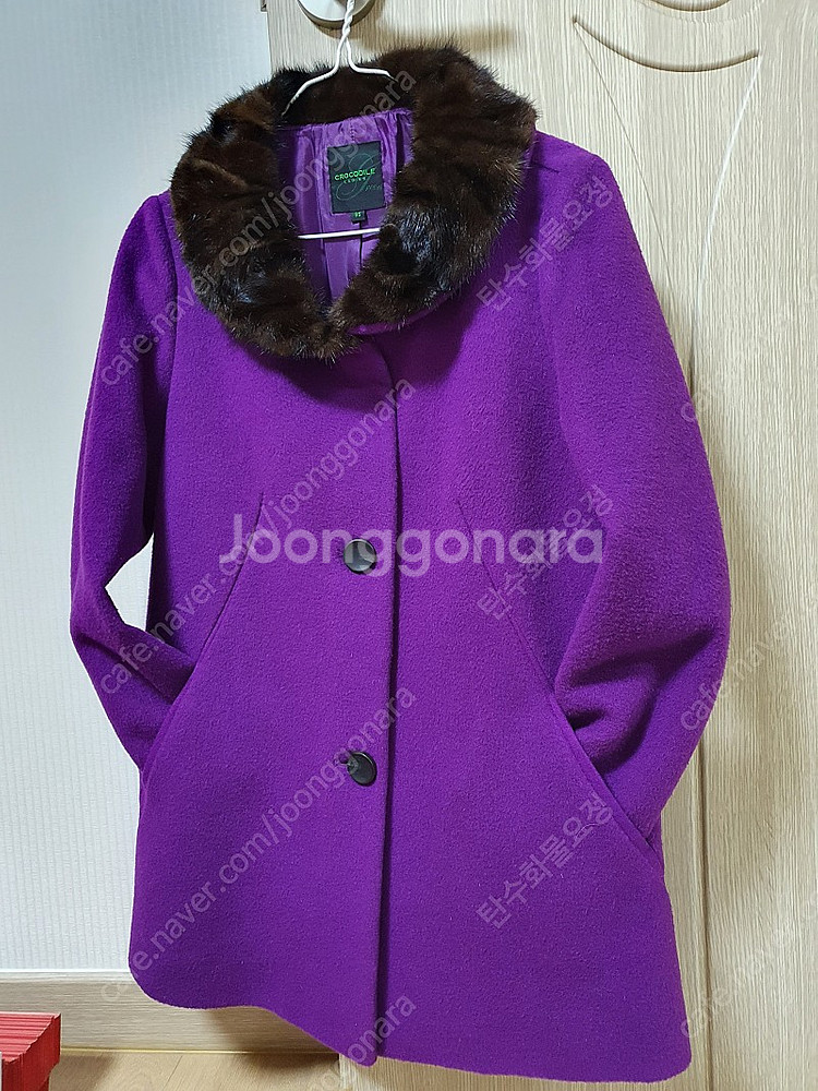 [새상품] 크로커다일 레이디 천연밍크털 코트--4