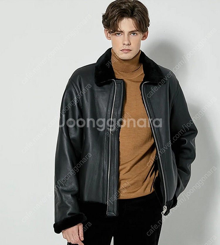 산드로옴므 무스탕 특S급팝니다--5