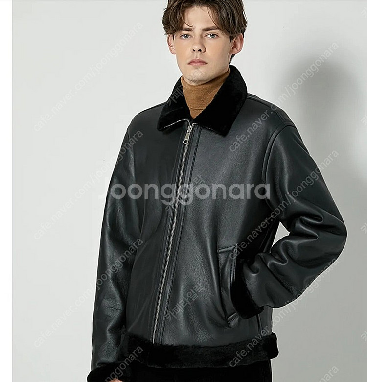 산드로옴므 무스탕 특S급팝니다--6