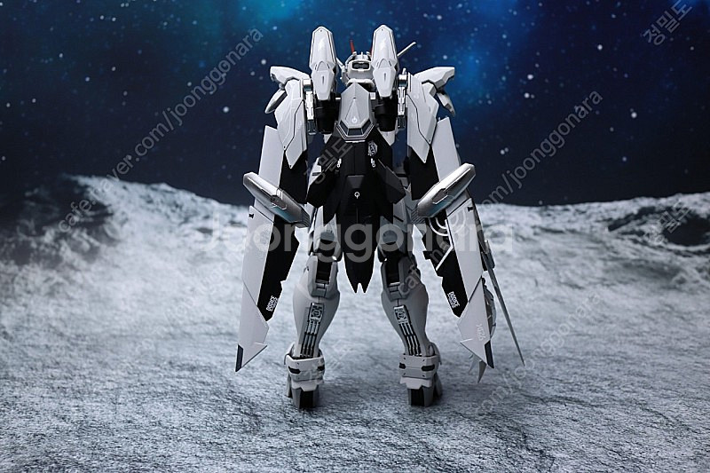 MG 테스타먼트 도색작 팝니다--3