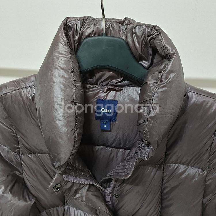 갭 여성 초 초경량 다운 패딩 xs 85 택포--3