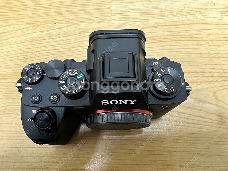 SONY A1--8