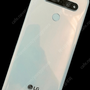 LG Q61 화이트 삽니다.