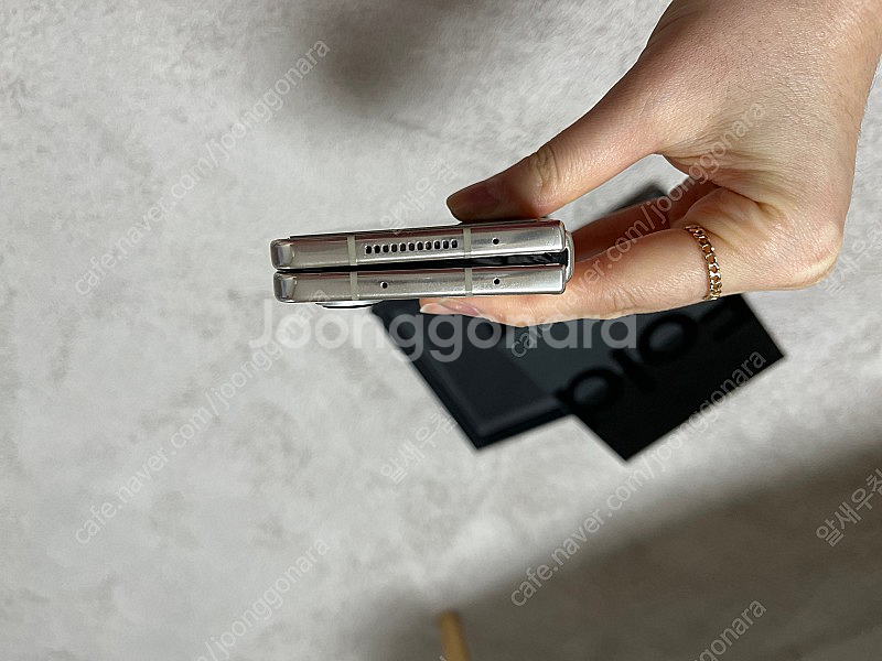 삼성 폴드4 베이지 256g--9