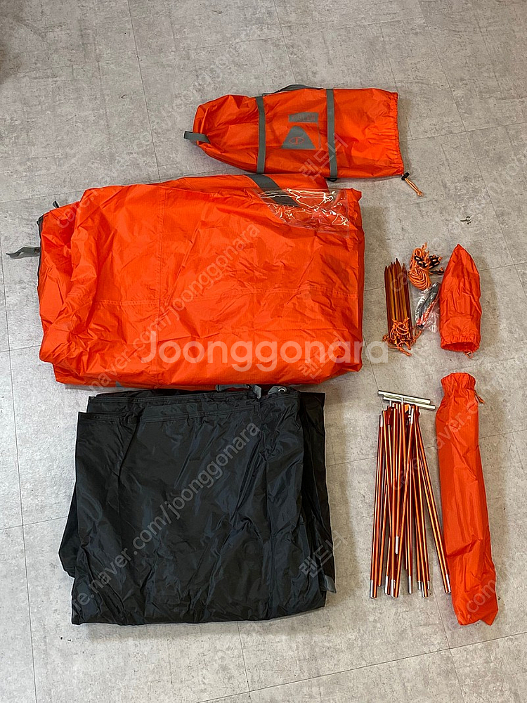 폴러스터프, 투맨 텐트 오렌지--1