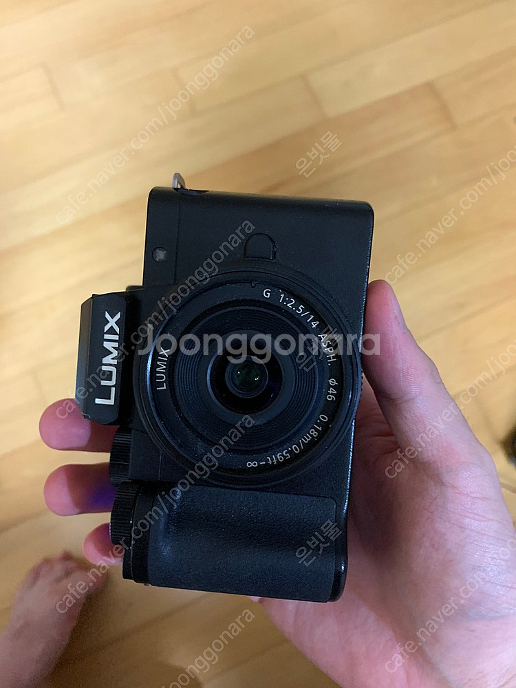 파라소닉 DC-G100 팝니다 (단렌즈 포함 / 밧데리...--4
