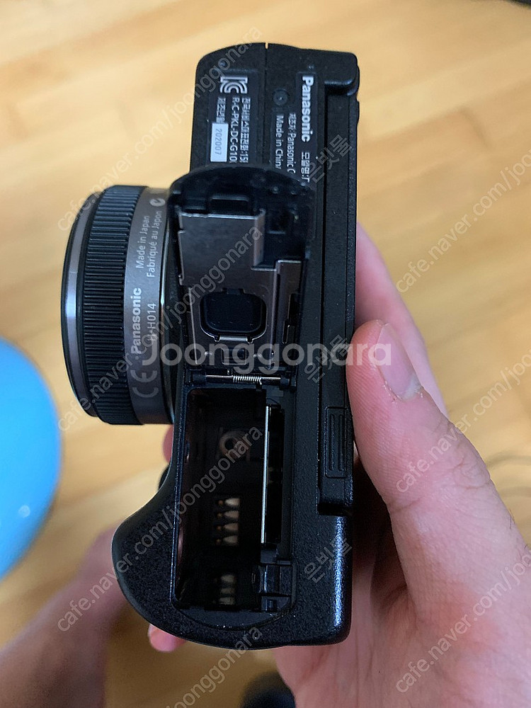 파라소닉 DC-G100 팝니다 (단렌즈 포함 / 밧데리...--7