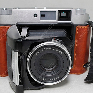 후지 GF670 중형 필름카메라