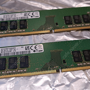 삼성전자 DDR4 2666 8GB 램 2개