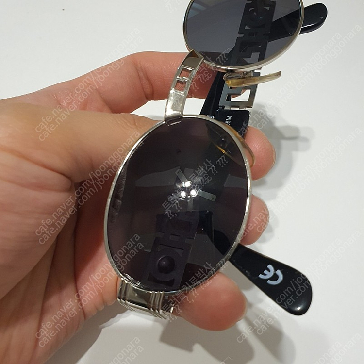 정품 지아니 베르사체 선글라스 MOD.s43 이미지