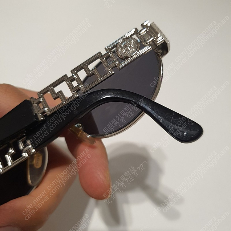 정품 지아니 베르사체 선글라스 MOD.s43 이미지