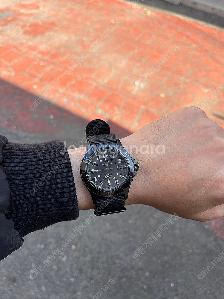 글라이신 컴뱃섭 42mm 최고의 가성비 좋은 다이버시계...--3