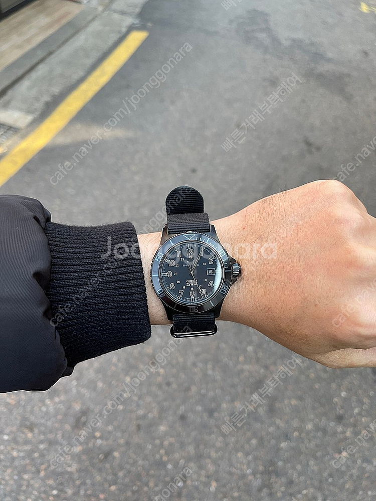글라이신 컴뱃섭 42mm 최고의 가성비 좋은 다이버시계...--4